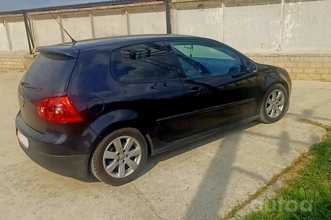 Volkswagen Golf GTI 5 generation