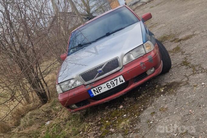 Volvo V70 1 generation wagon