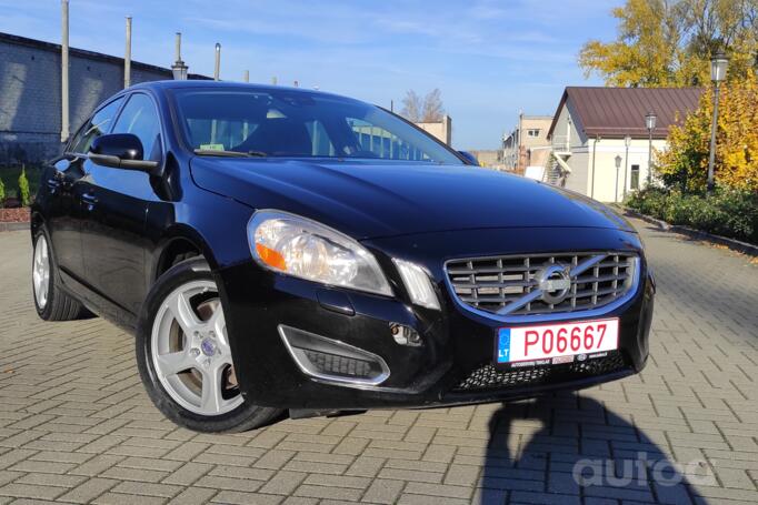 Volvo S60 2 generation Sedan