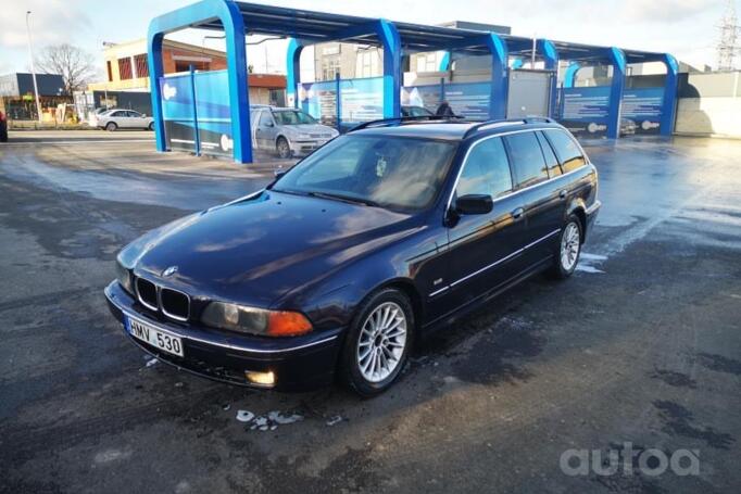 BMW 5 Series E39 Touring wagon