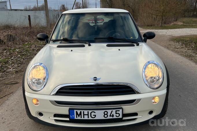 Mini One R50 [restyling] Hatchback