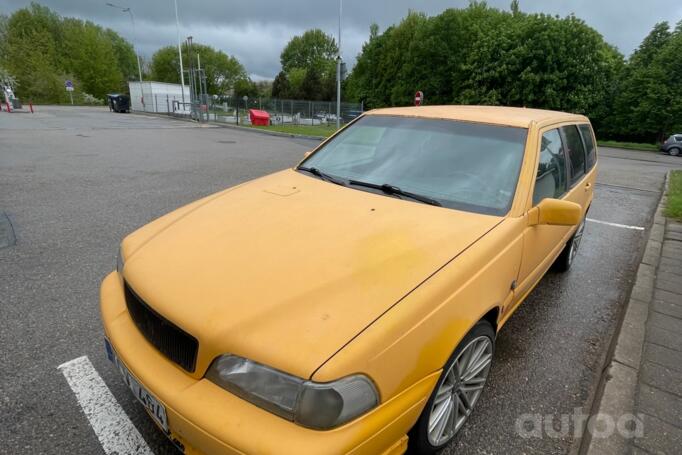 Volvo V70 1 generation wagon