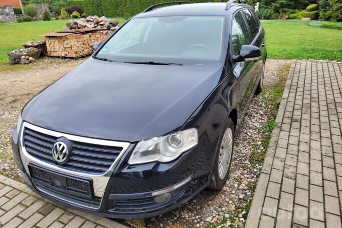 Volkswagen Passat B6 wagon 5-doors
