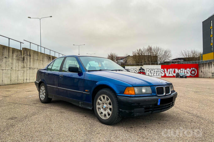 BMW 3 Series E36 Sedan