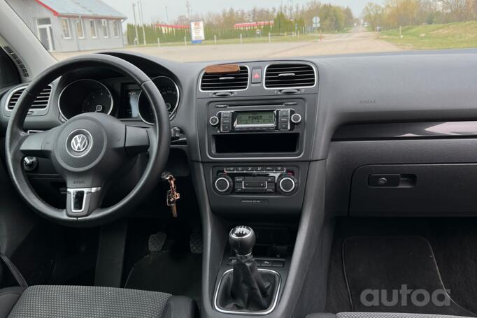 Volkswagen Golf 6 generation Hatchback 5-doors
