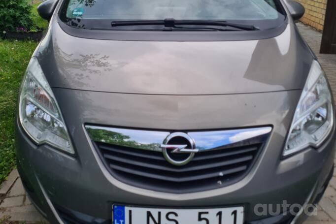 Opel Meriva 2 generation Minivan