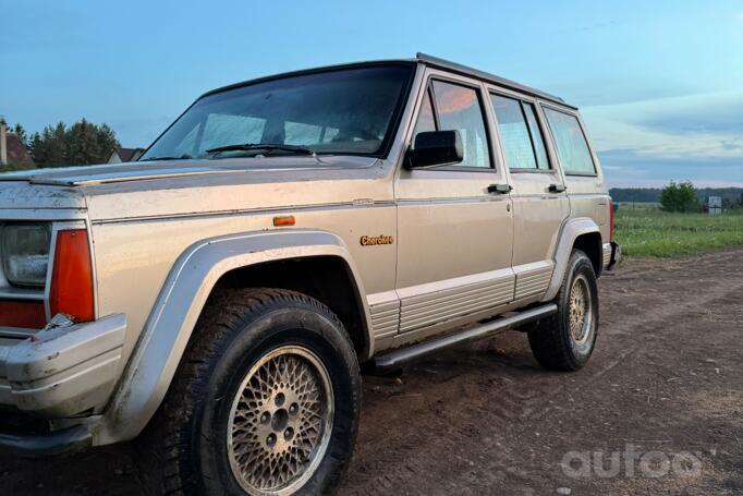 Jeep Cherokee XJ SUV 5-doors