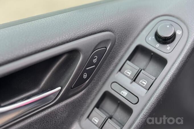 Volkswagen Golf 6 generation Hatchback 5-doors