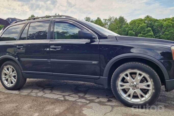 Volvo XC90 1 generation Crossover