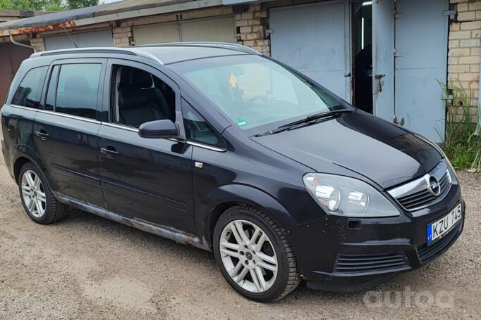 Opel Zafira B Minivan 5-doors