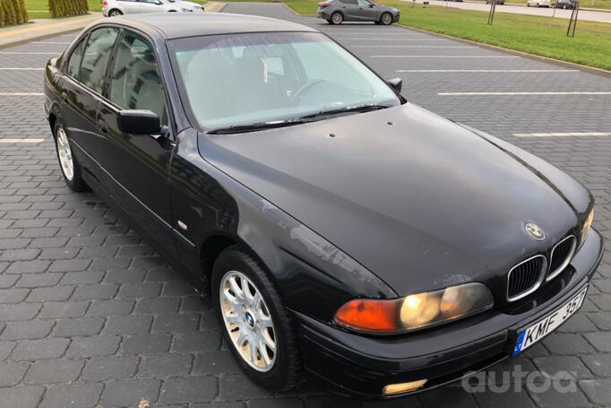 BMW 5 Series E39 Sedan 4-doors