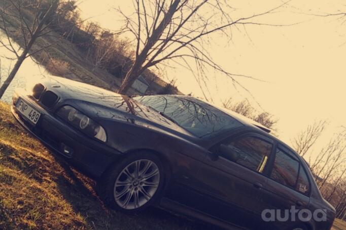 BMW 5 Series E39 Sedan 4-doors