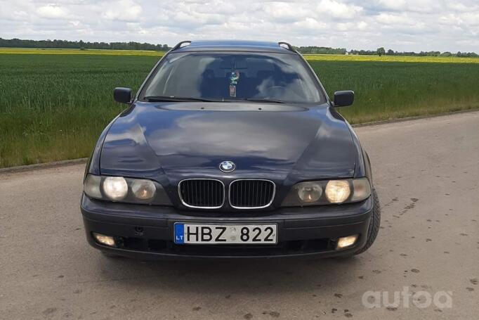 BMW 5 Series E39 Touring wagon