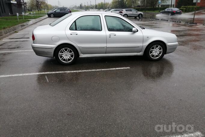 Lancia Lybra 1 generation Sedan