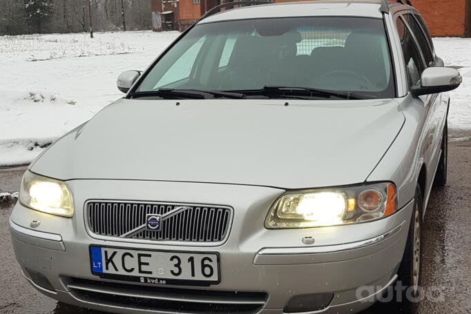 Volvo V70 2 generation [restyling] wagon 5-doors