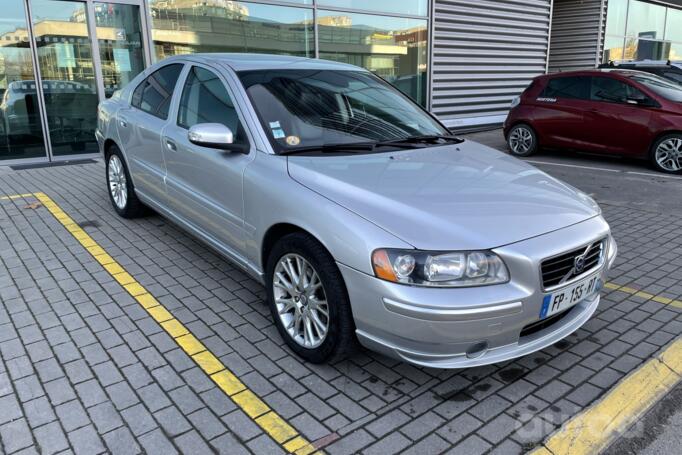 Volvo S60 1 generation [restyling] Sedan
