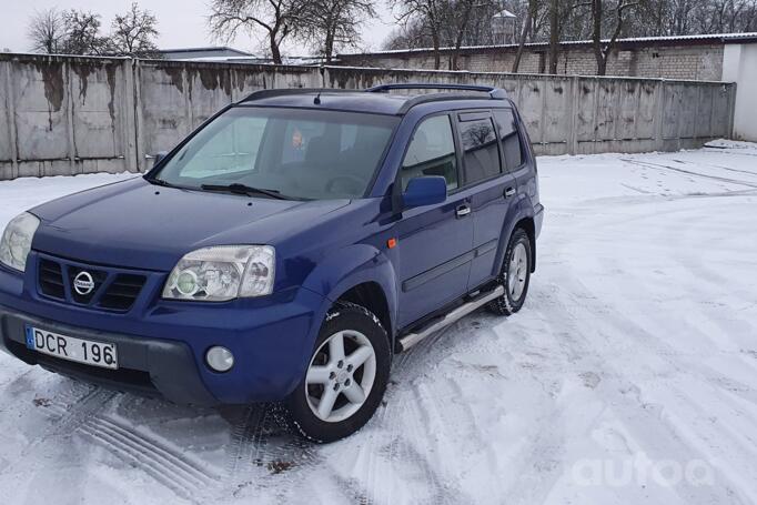 Nissan X-Trail T30 Crossover
