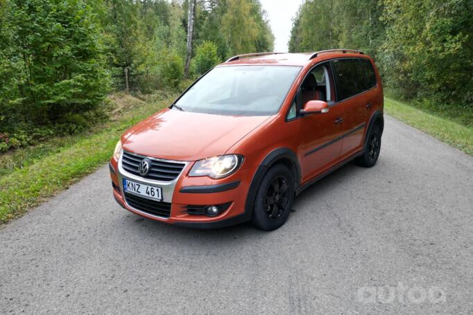 Volkswagen Touran 1 generation [restyling] Cross minivan 5-doors