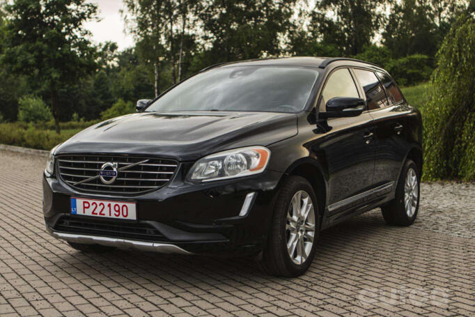 Volvo XC60 1 generation [restyling] Crossover