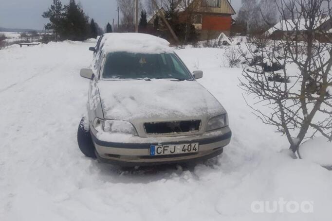 Volvo V40 1 generation wagon