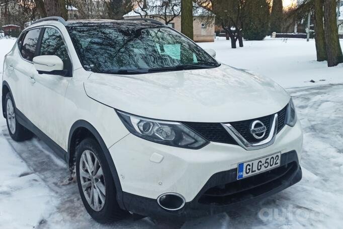 Nissan Qashqai 2 generation Crossover