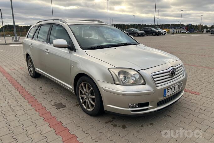 Toyota Avensis 2 generation wagon