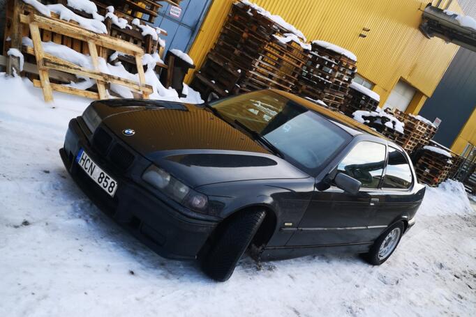 BMW 3 Series E36 Compact hatchback