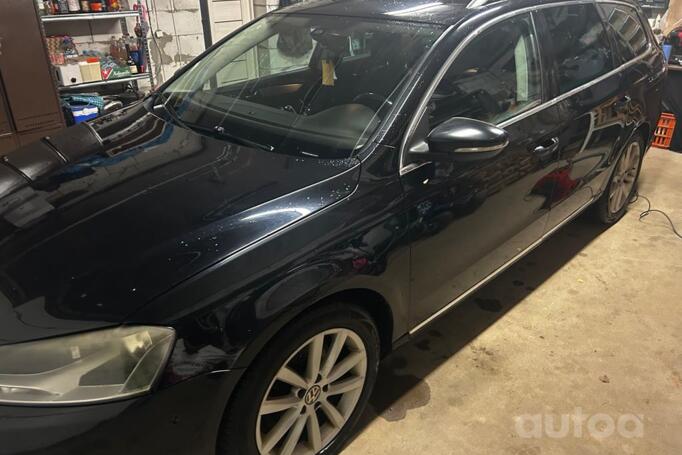 Volkswagen Passat B7 Variant wagon 5-doors