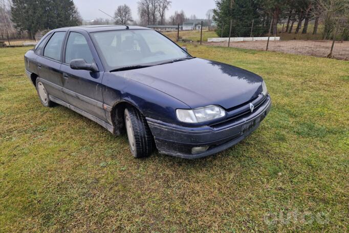 Renault Safrane 1 generation Hatchback 5-doors