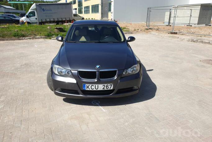 BMW 3 Series E90/E91/E92/E93 Sedan