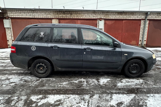 Fiat Stilo 1 generation wagon