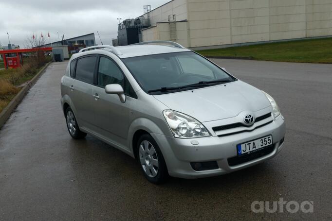 Toyota Corolla Verso 1 generation [restyling] -2 generation