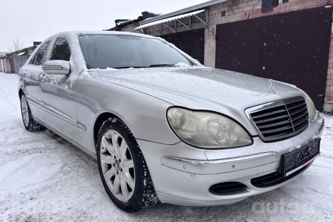 Mercedes-Benz S-Class W220 [restyling] Sedan 4-doors