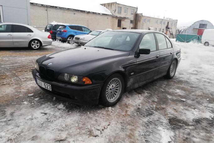 BMW 5 Series E39 Sedan 4-doors