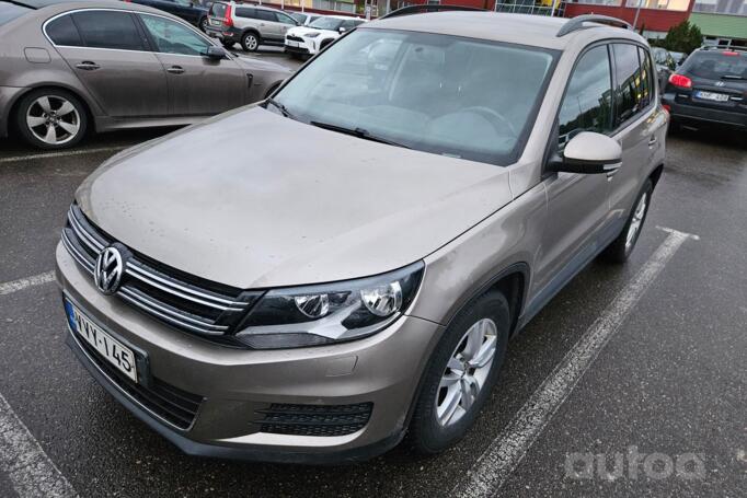 Volkswagen Tiguan 1 generation [restyling] Crossover