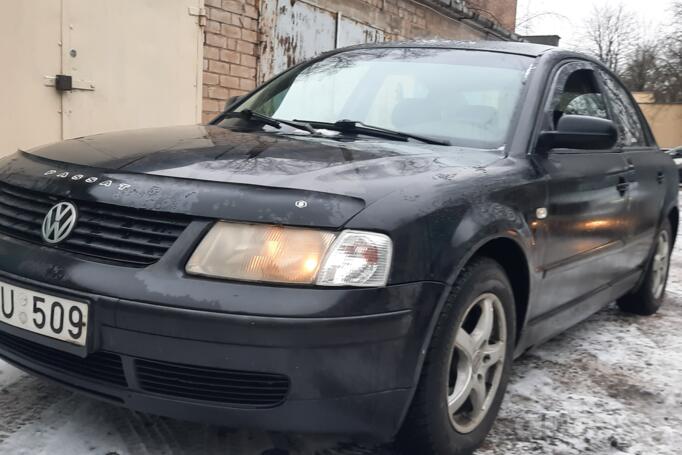 Volkswagen Passat B5 Sedan 4-doors