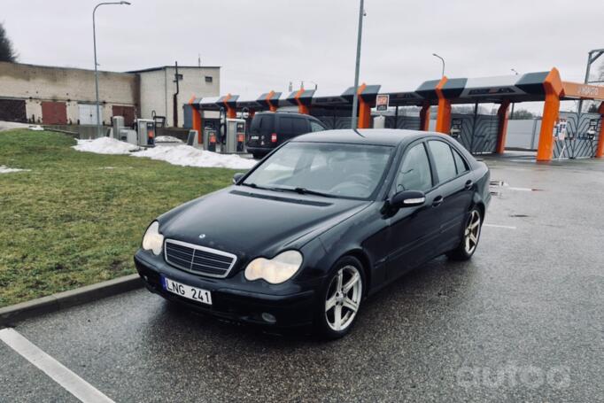 Mercedes-Benz C-Class W203/S203/CL203 Sedan