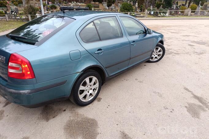 Skoda Octavia 2 generation Liftback 5-doors