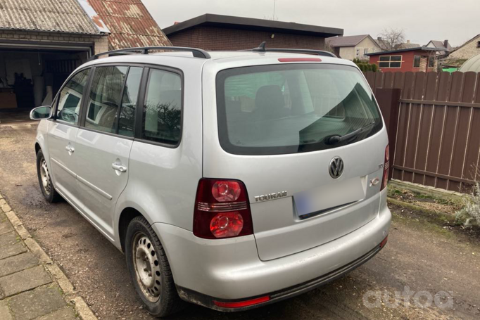 Volkswagen Touran 1 generation [restyling] Minivan 5-doors