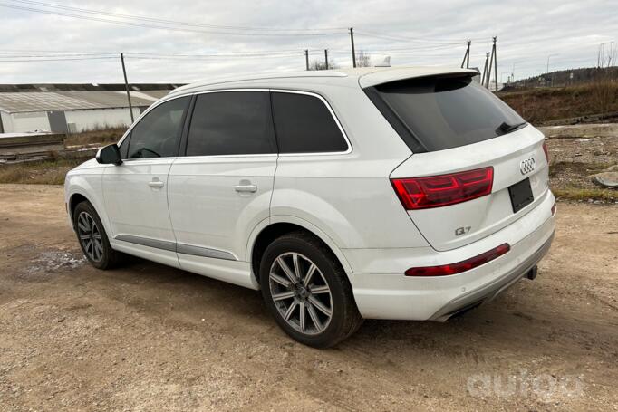 Audi Q7 4M Crossover