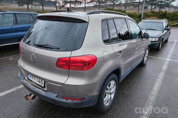 Volkswagen Tiguan 1 generation [restyling] Crossover