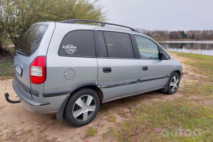 Opel Zafira A Minivan 5-doors