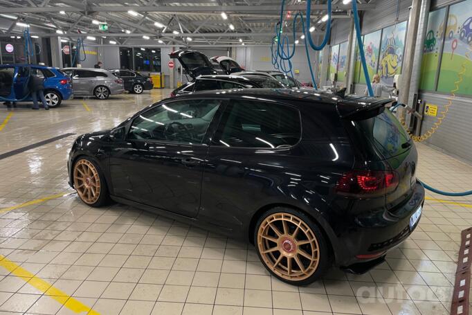 Volkswagen Golf 6 generation Hatchback 3-doors