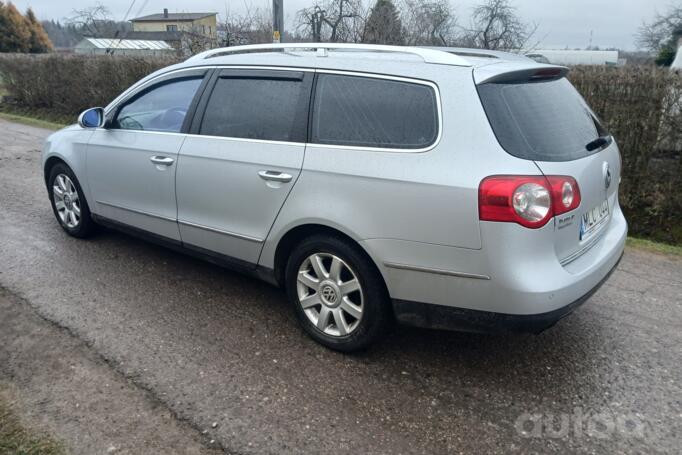 Volkswagen Passat B6 wagon 5-doors