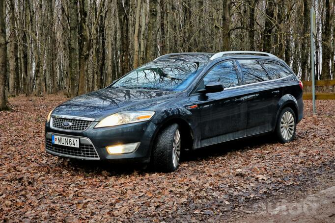 Ford Mondeo 4 generation wagon