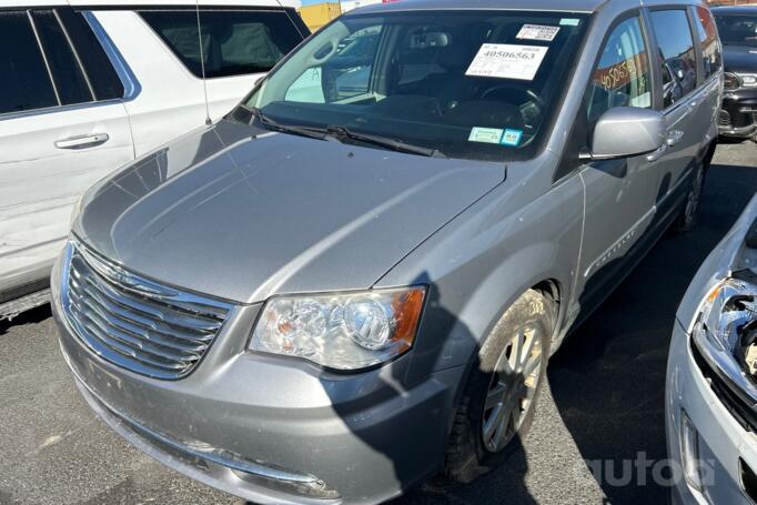 Chrysler Town & Country 5 generation [restyling]