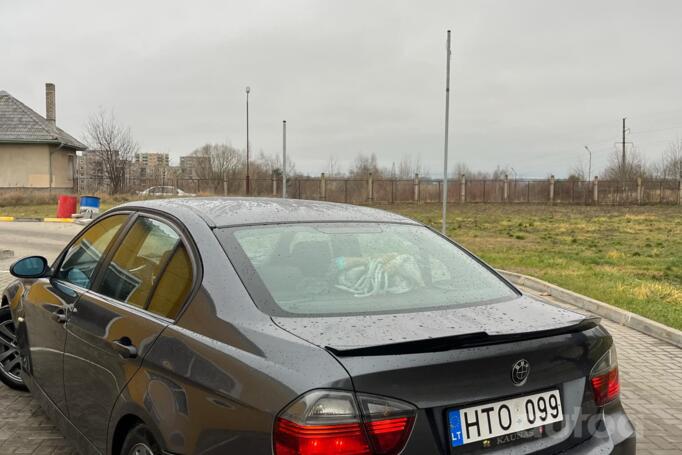 BMW 3 Series E90/E91/E92/E93 Sedan