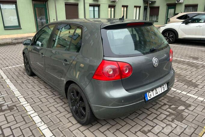 Volkswagen Golf 5 generation Hatchback 5-doors