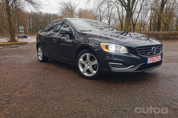 Volvo S60 2 generation [restyling] Sedan 4-doors