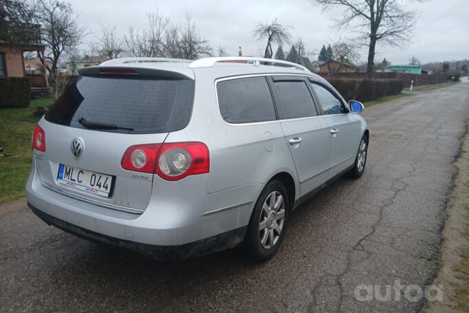 Volkswagen Passat B6 wagon 5-doors